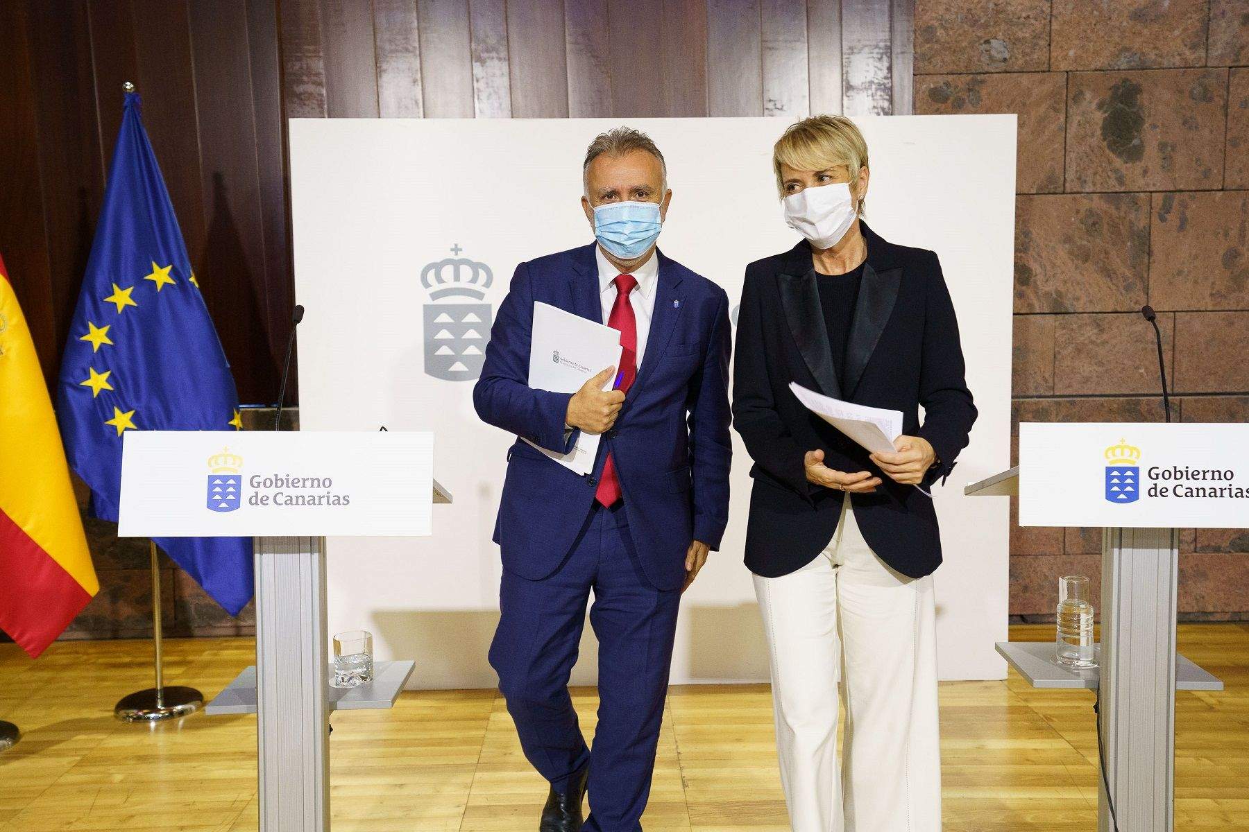 El presidente de Canarias, Ángel Víctor Torres, junto a la secretaria de Estado de Digitalización e Inteligencia Artificial, Carmen Artigas./ Gobierno de Canarias.