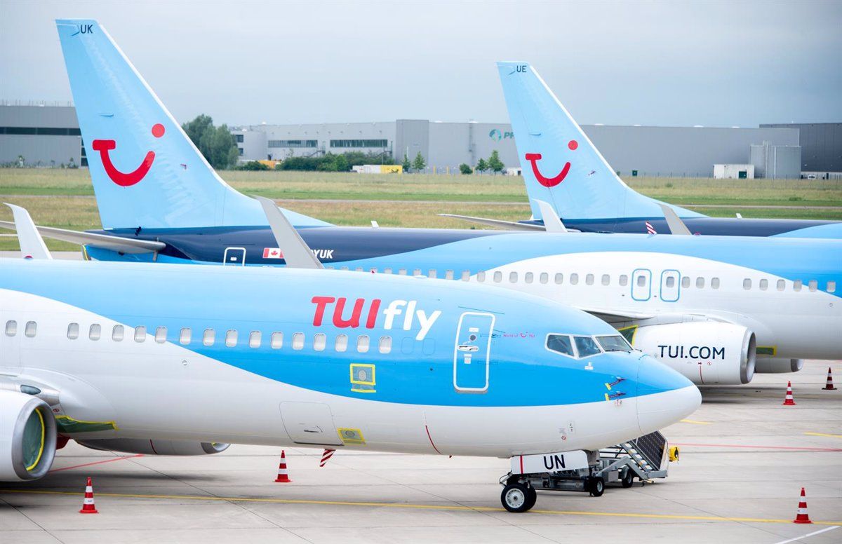 Imágenes de los aviones de la compañía TUIfly. / Europa Press 