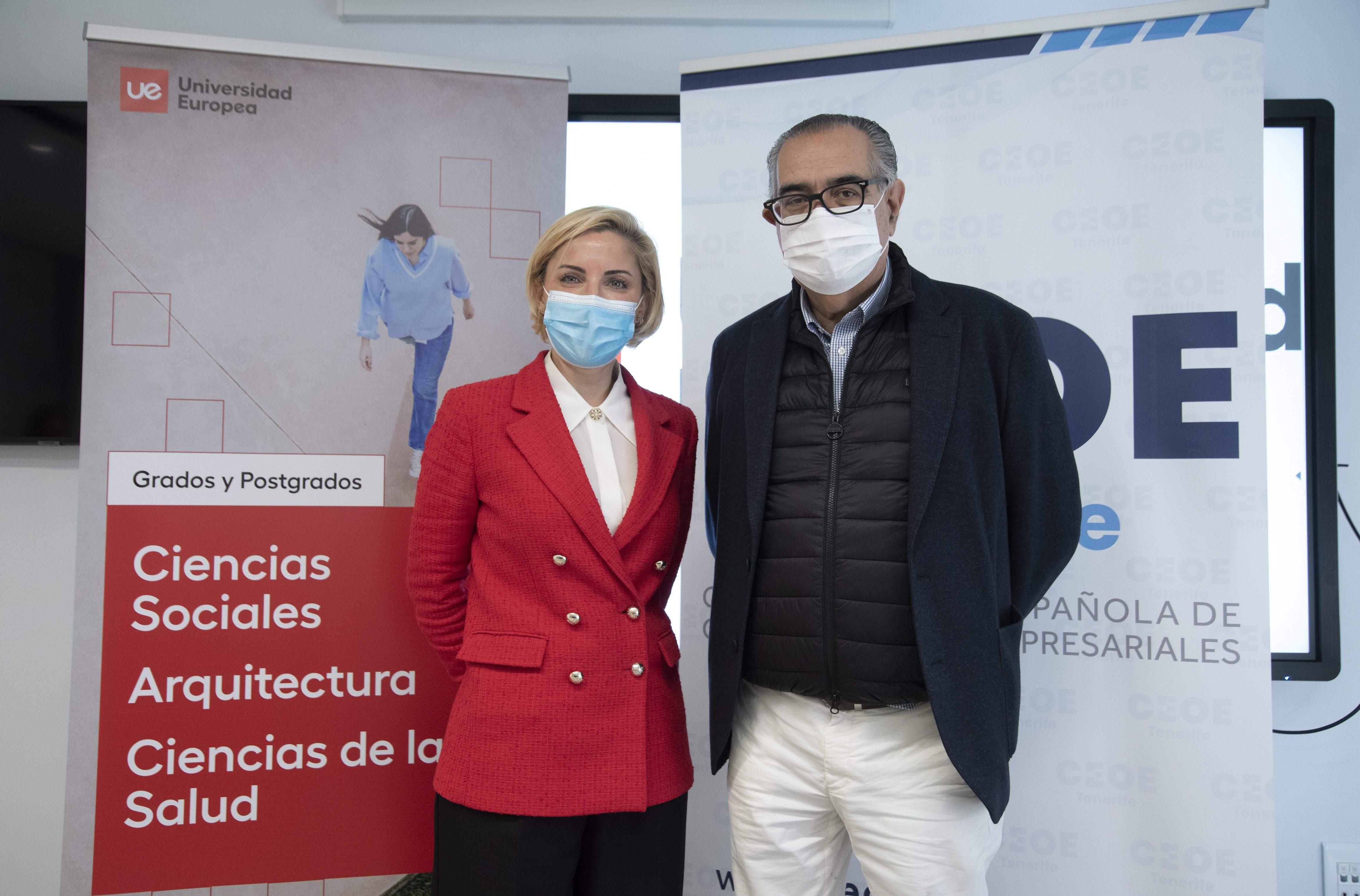 La rectora de la Universidad Europea de Canarias, Cristiana Oliveira, y el presidente de CEOE Tenerife, José Carlos Francisco./