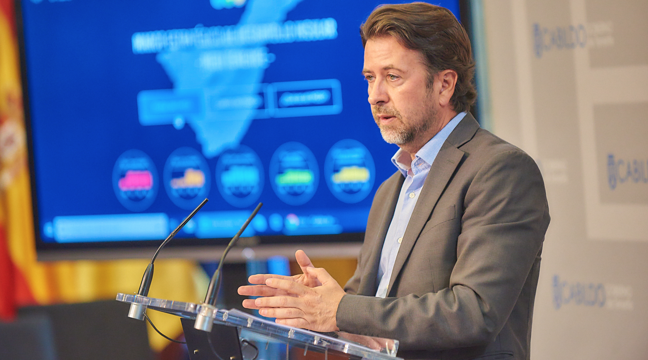 Imagen de archivo del candidato de Coalición Canaria al Parlamento Europeo, Carlos Alonso./ 