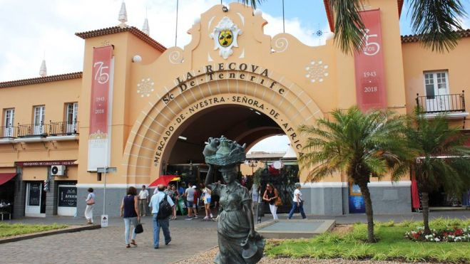 Exterior del Mercado Nuestra Señora de África. / La Recova 