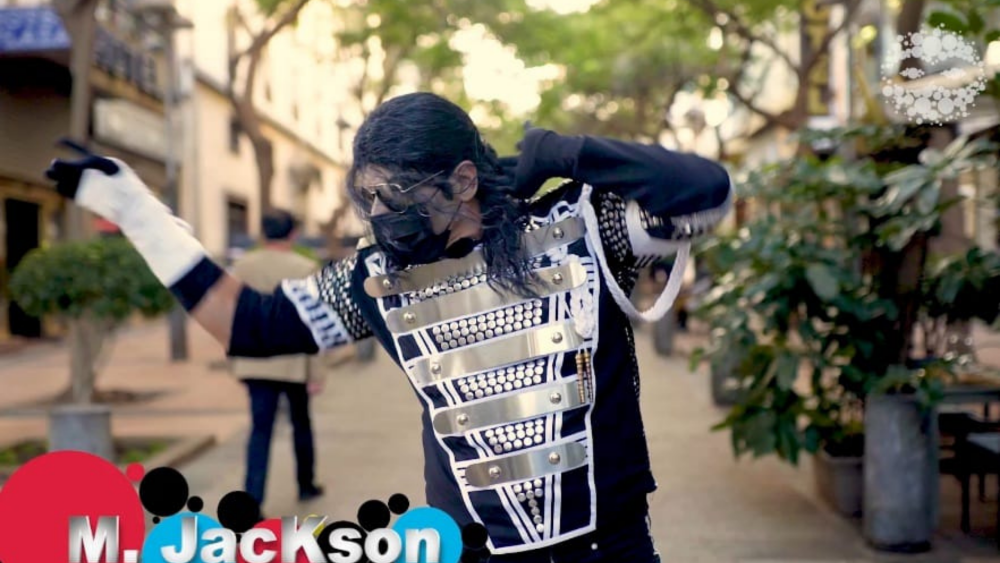 Gehuurd speling Conceit Michael Jackson': "Donde vivo el carnaval es en la calle...