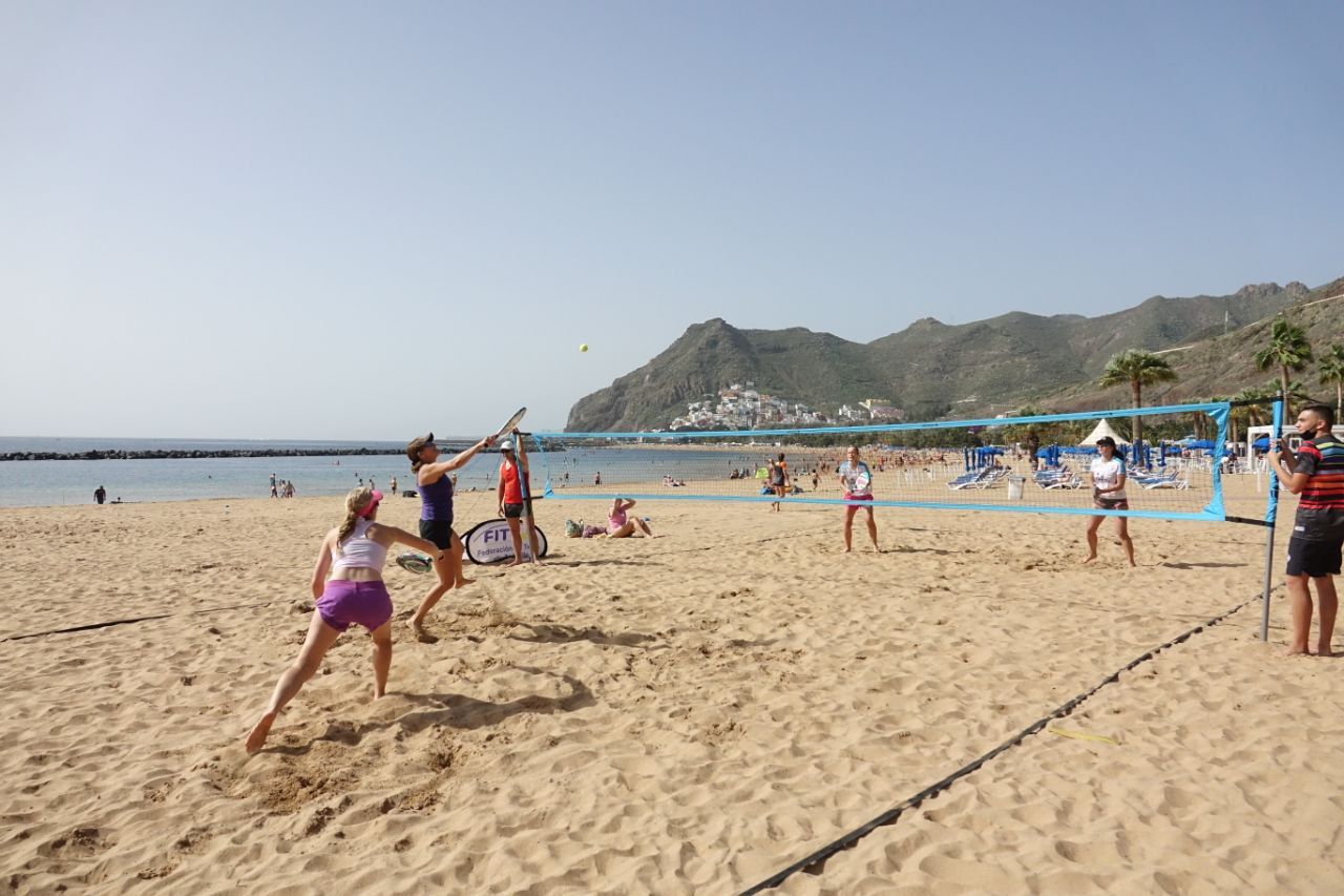 Presentación del Espacio Deportivo de la playa de Las Teresitas./