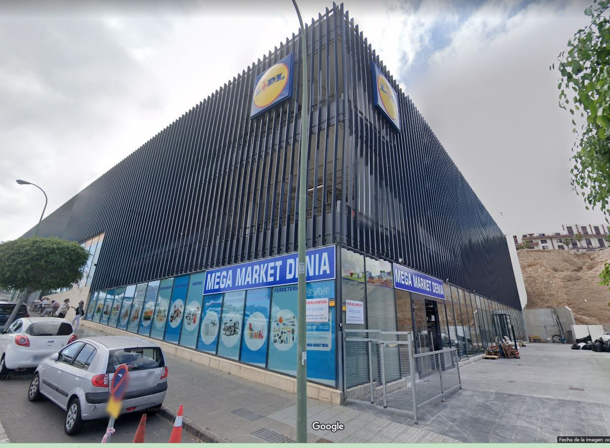 Calle Doctor Alfonso Chiscano Díaz, donde se encuentran las oficnias de Inversiones Marmor./