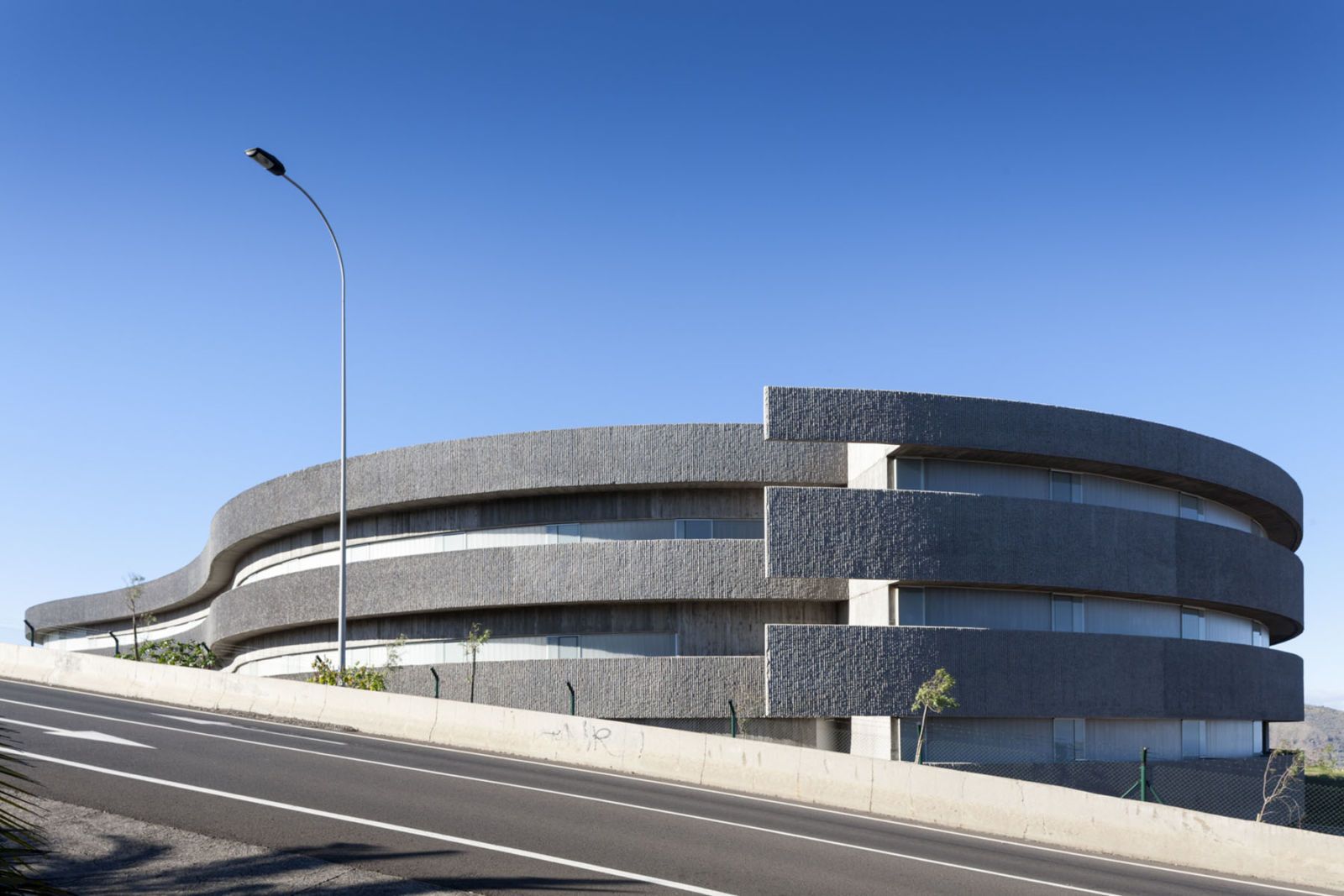 Imagen exterior de la Facultad de Bellas Artes. / Universidad de La Laguna 