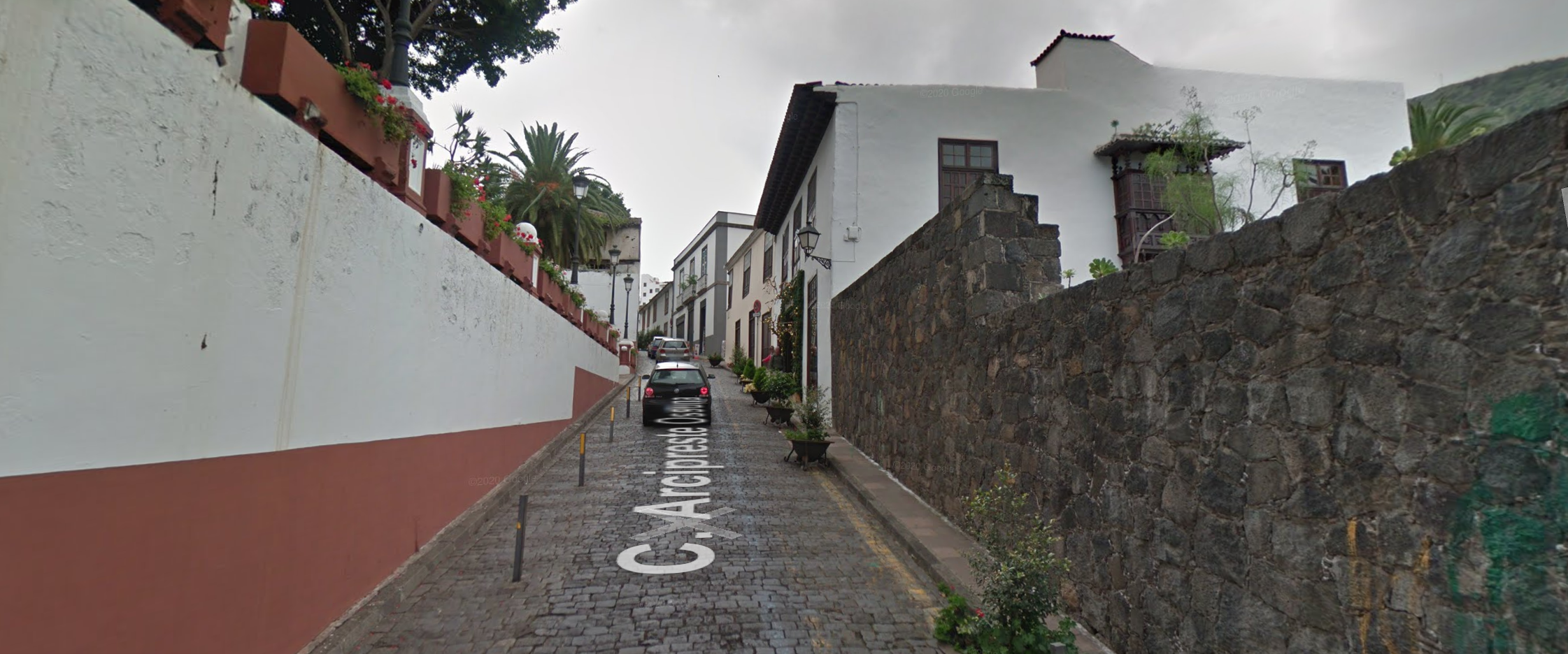 Calle Arcipreste Osuna en Icod de los Vinos, localización de la inmobiliaria tinerfeña Hermanos Miranda Díaz./ Google.