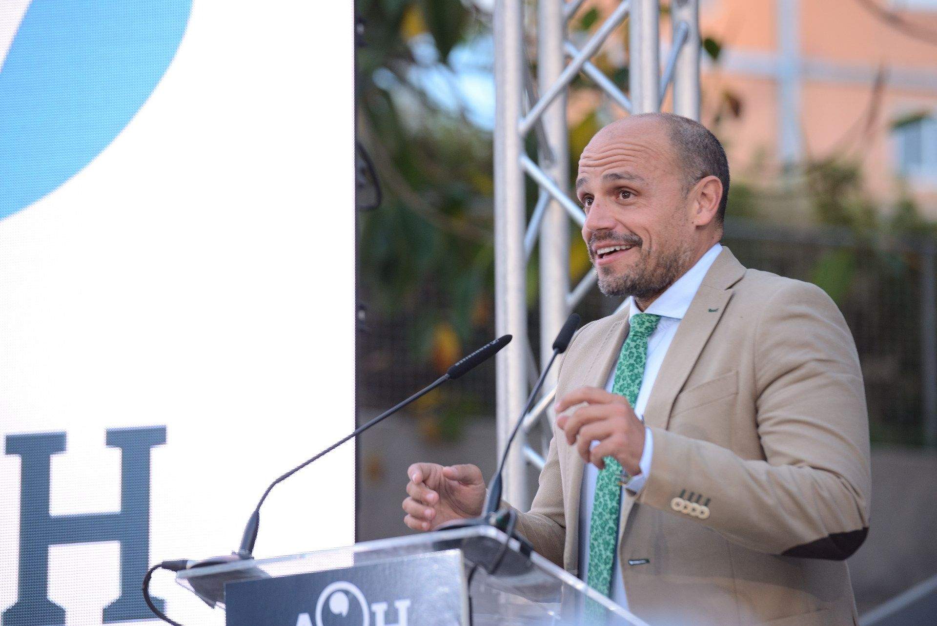 El concejal de Presidencia del Ayuntamiento de Santa Cruz de Tenerife, Alfonso Cabello, en su discurso durante el acto