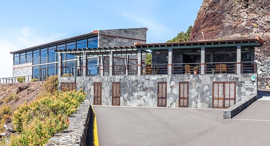 Sede de la empresa pública El Meridiano, en El Hierro./