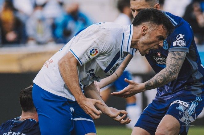 Bermejo se lamenta por una ocasión fallada en la derrota blanquiazul ante el Valladolid./ Twitter