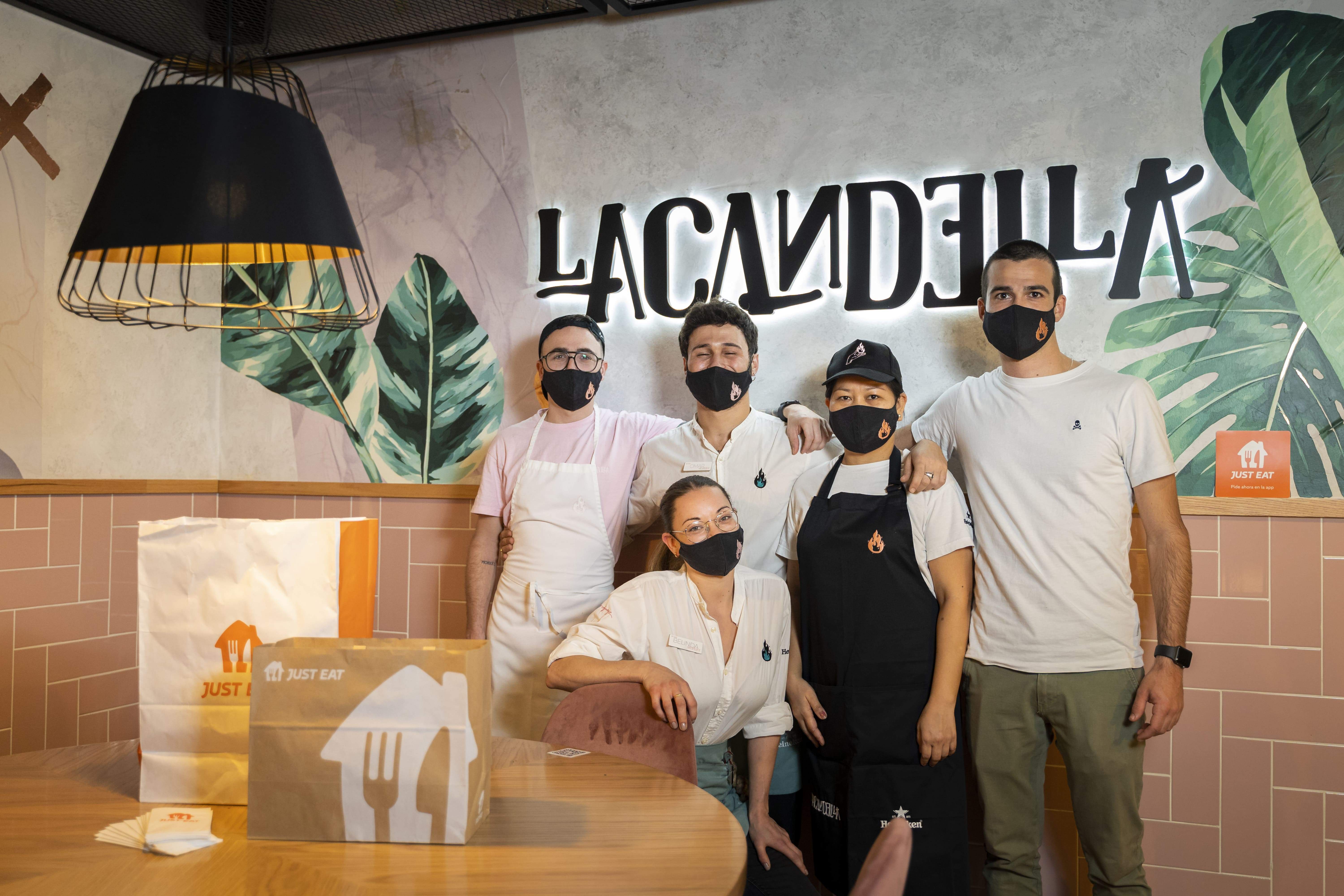 Empleados del restaurante Lacandella. / Just Eat 