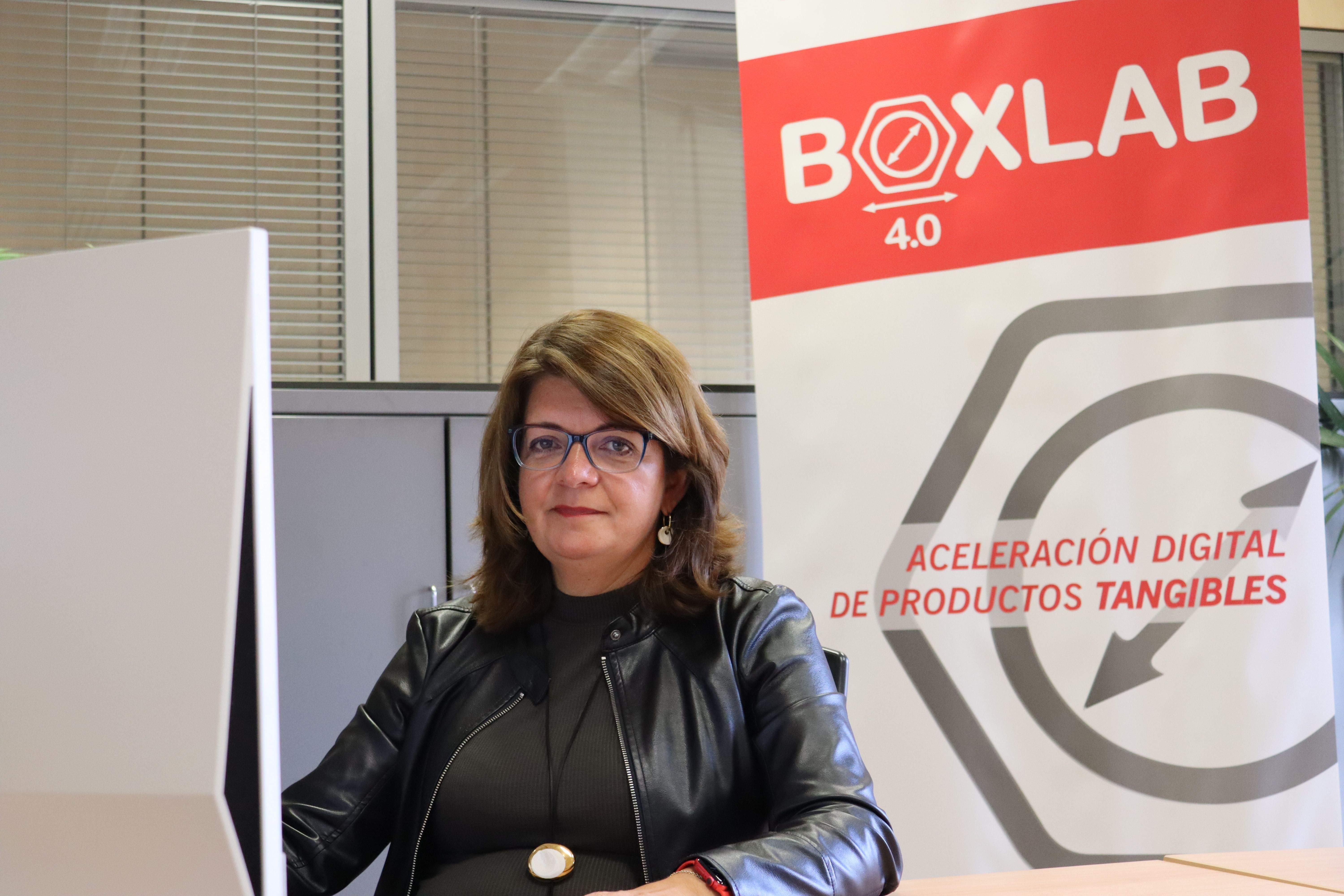 La técnica de la Cámara de Comercio de Santa Cruz de Tenerife, María Victoria Cairós, encargada del programa Boxlab. / Atlántico Hoy