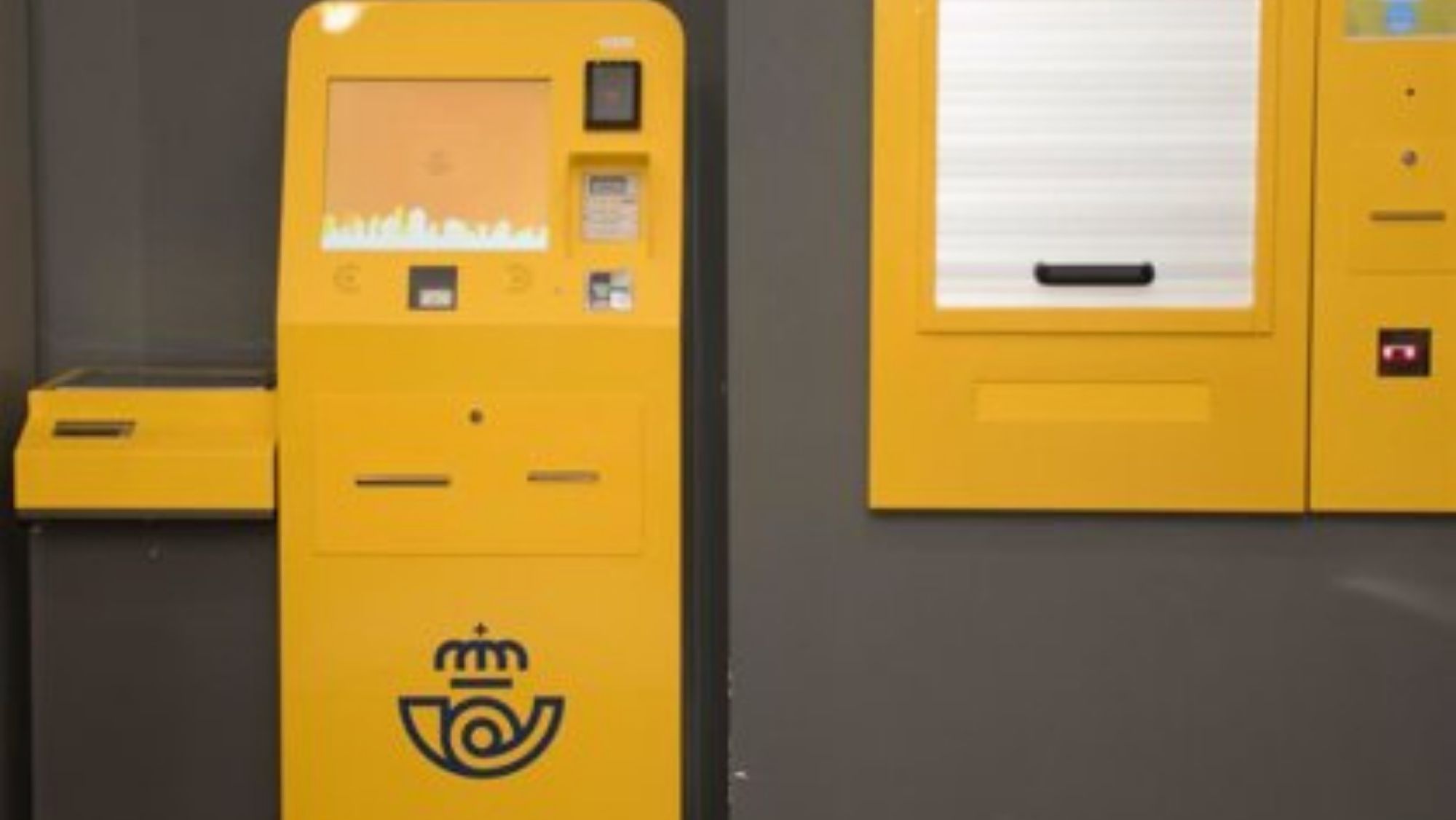 Cajero automático de Correos. / EP