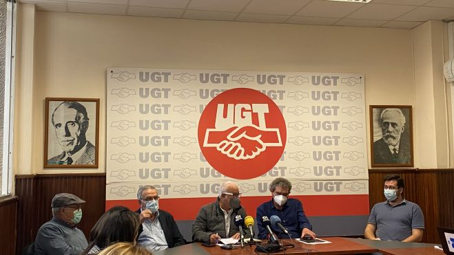 Rueda de prensa de UGT y CCOO en Tenerife. / AH