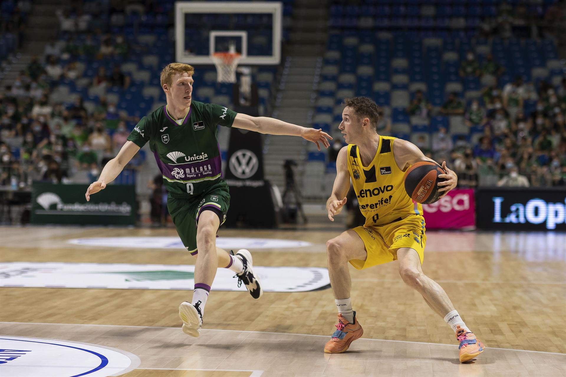 Unicaja y CB Canarias ya se enfrentaron el pasado domingo en el Martín Carpena por el tercer y cuarto puesto de Champions./ BCL.