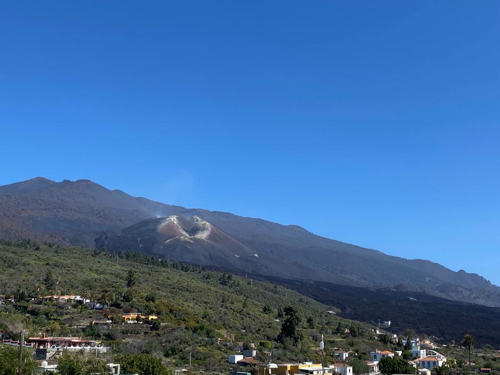 Imagen del volcán en La Palma. / AH 