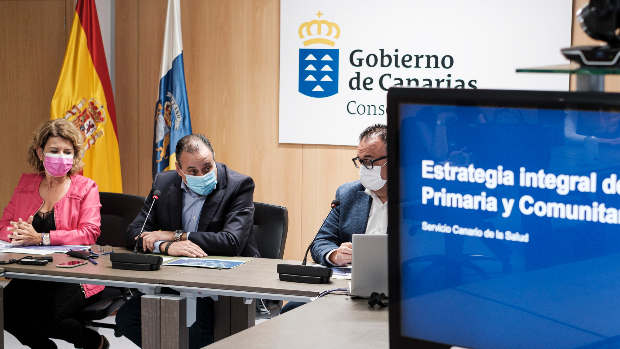 El consejero de Sanidad Blas Trujillo en rueda de prensa. / Ángel Medina (EFE)