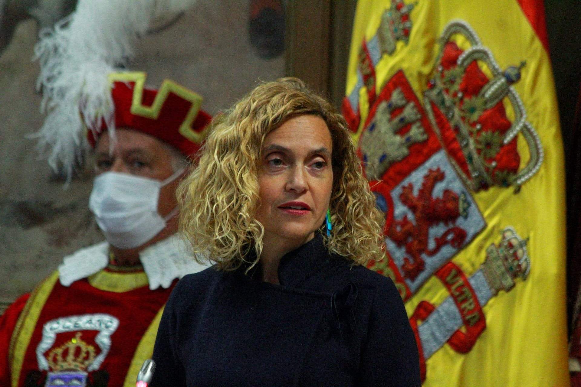 Meritxell Batet, presidenta del Congreso, durante la sesión del Parlamento de Canarias este jueves./ Atlántico Hoy