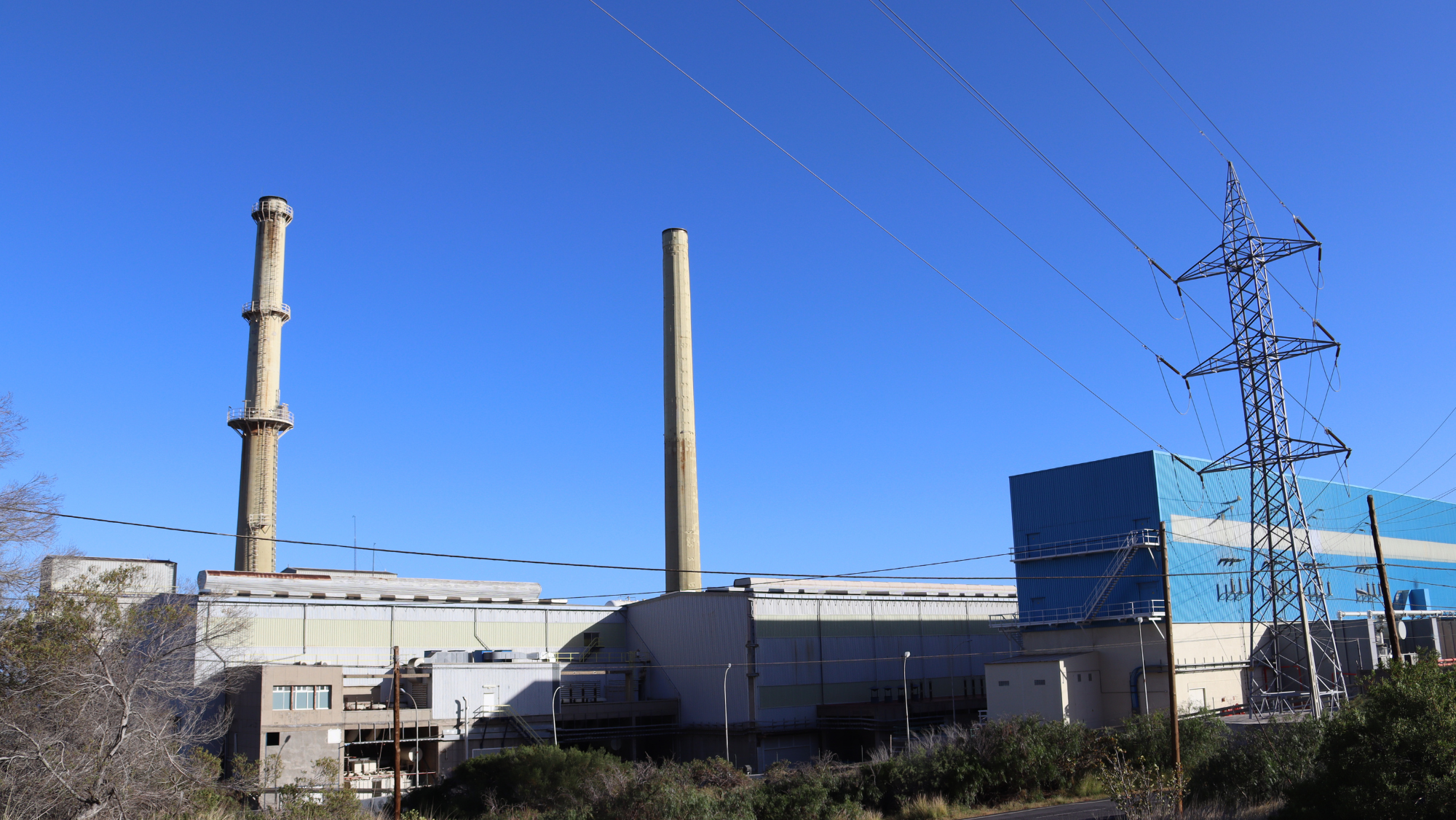 Central de Las Caletillas, Candelaria, parte del sistema eléctrico de Canarias. / Atlántico Hoy