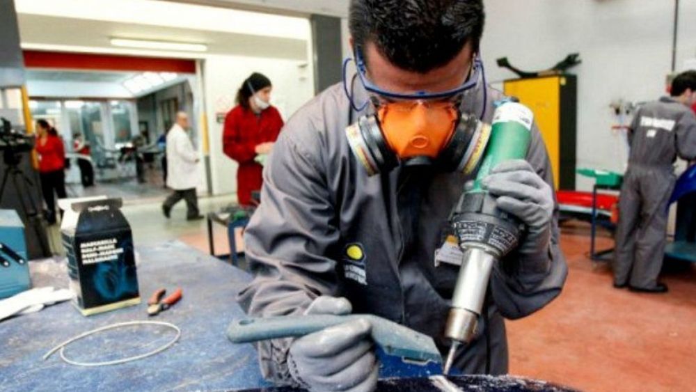 Trabajador de Formación Profesional. / ARCHIVO Trabajador de Formación Profesional. / ARCHIVO