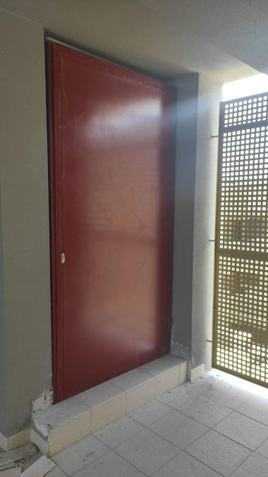 Una de las puertas "antiokupas" instaladas./ Sindicato de Inquilinas