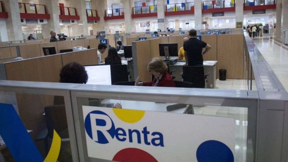 Declaración de la renta en las oficinas de Hacienda