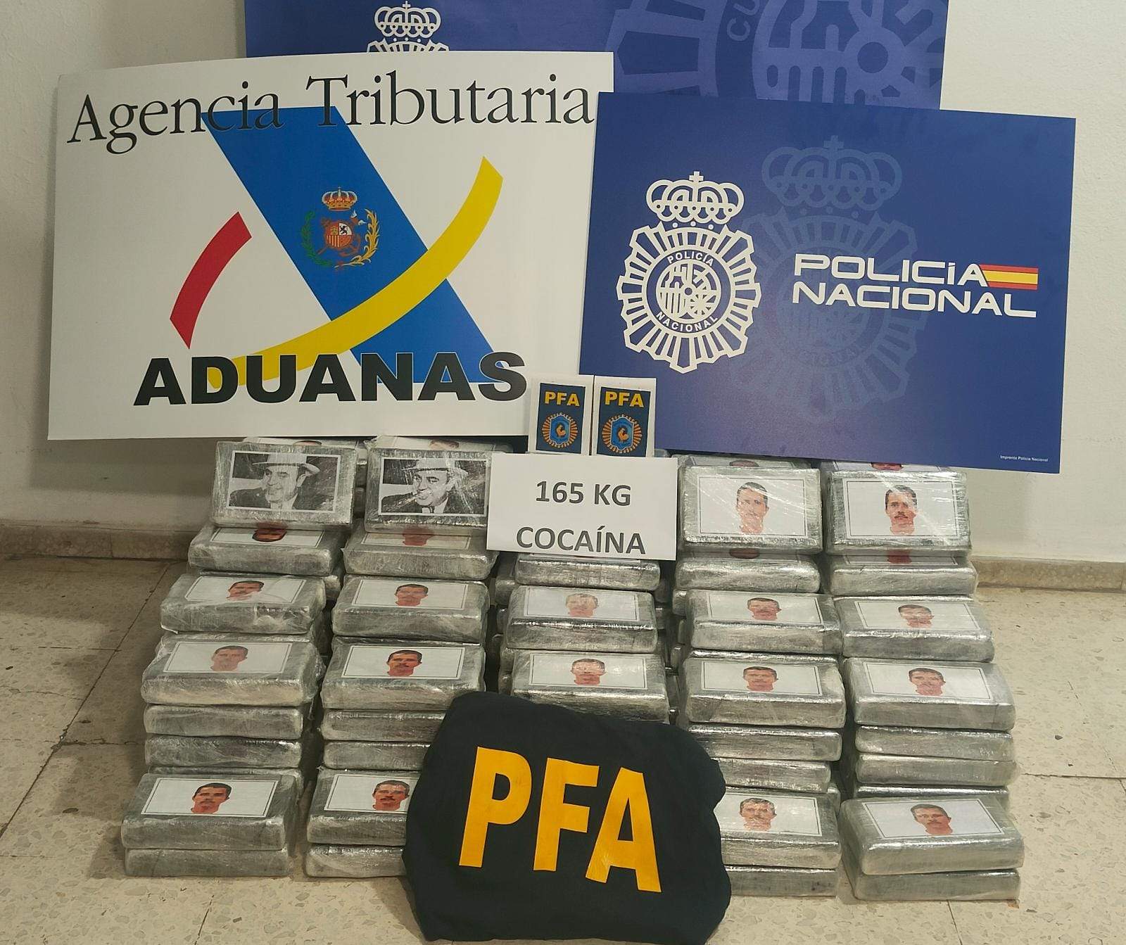 La Policía Nacional se incautó de 150 paquetes de cocaina en Santa Cruz./ Policía Nacional