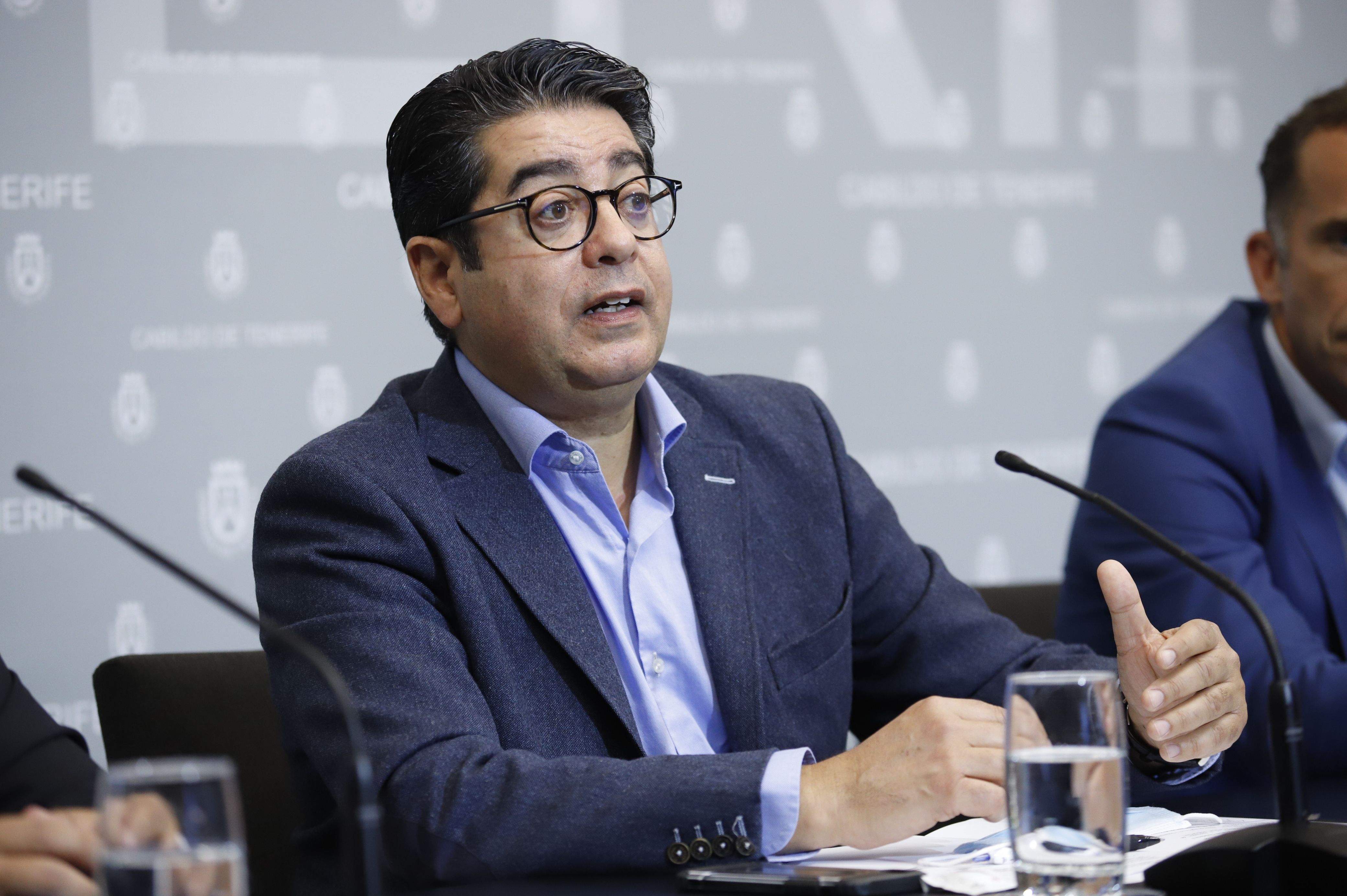 El presidente del Cabildo de Tenerife, Pedro Martín./