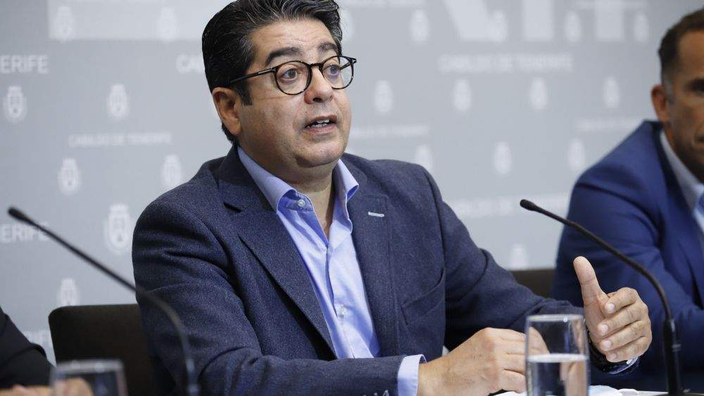 El presidente del Cabildo de Tenerife, Pedro Martín./