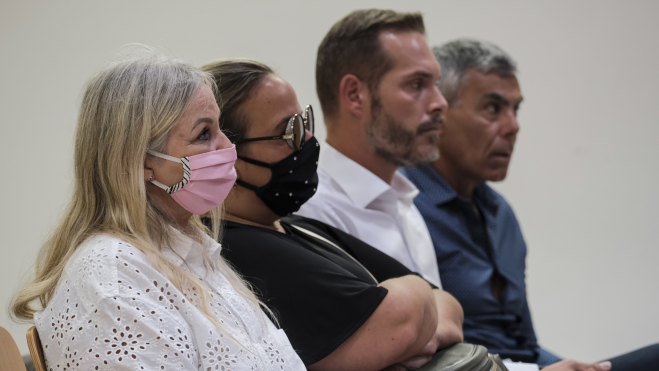 La Audiencia de Las Palmas juzga este miércoles a los empresarios creadores de las marcas de moda de baño Lenita y XTG. / Ángel Medina (EFE) La Audiencia de Las Palmas juzga este miércoles a los empresarios creadores de las marcas de moda de baño Lenita y XTG. / Ángel Medina (EFE)