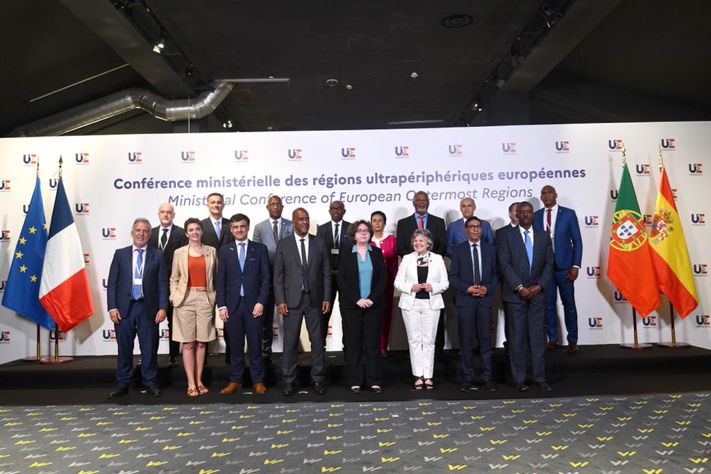 Ángel Víctor Torres en la Conferencia de Regiones Ultraperiféricas que se celebra en Martinica