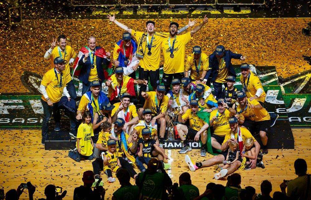 La película 'Un título a flor de piel' revive la emoción de la Final Four de Bilbao donde el CB Canarias se proclamó campeón de la Champions League./ BCL