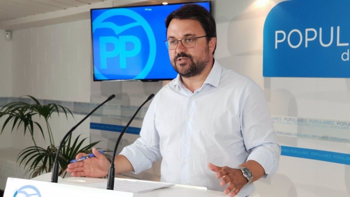 Asier Antona, exdiputado del PP en el Congreso y alcalde de Santa Cruz de La Palma. / Europa Press