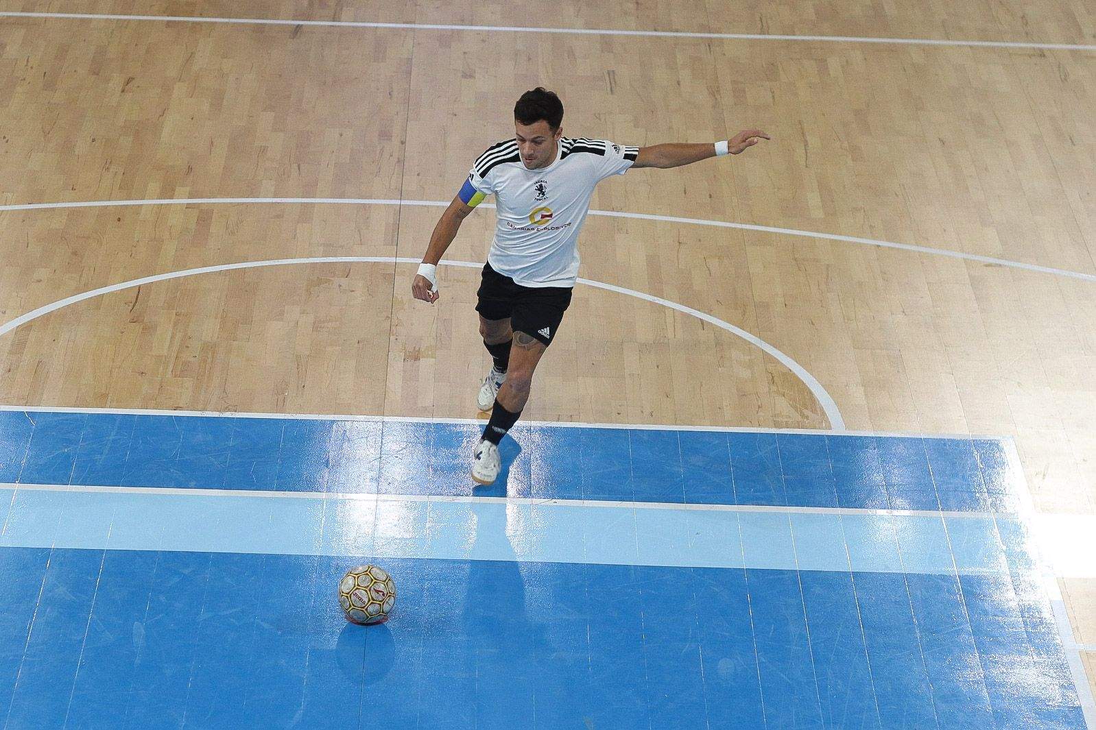 El Tenerife Iberia Toscal se encuentra a cuatro partidos de conseguir el ascenso a Segunda División./ Twitter Iberia Toscal