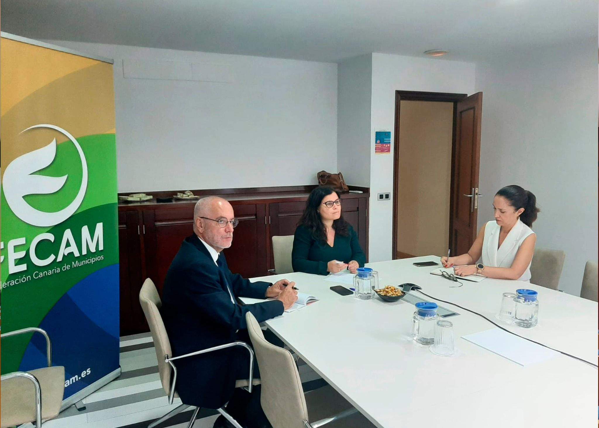 Reunión de la FECAM con las patronales de la construcción./