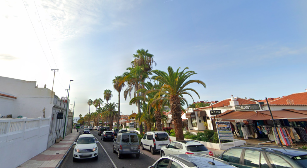 Imagen de la Avenida Marqués de Villanueva del Prado, donde ocurrió el accidente. / Google 