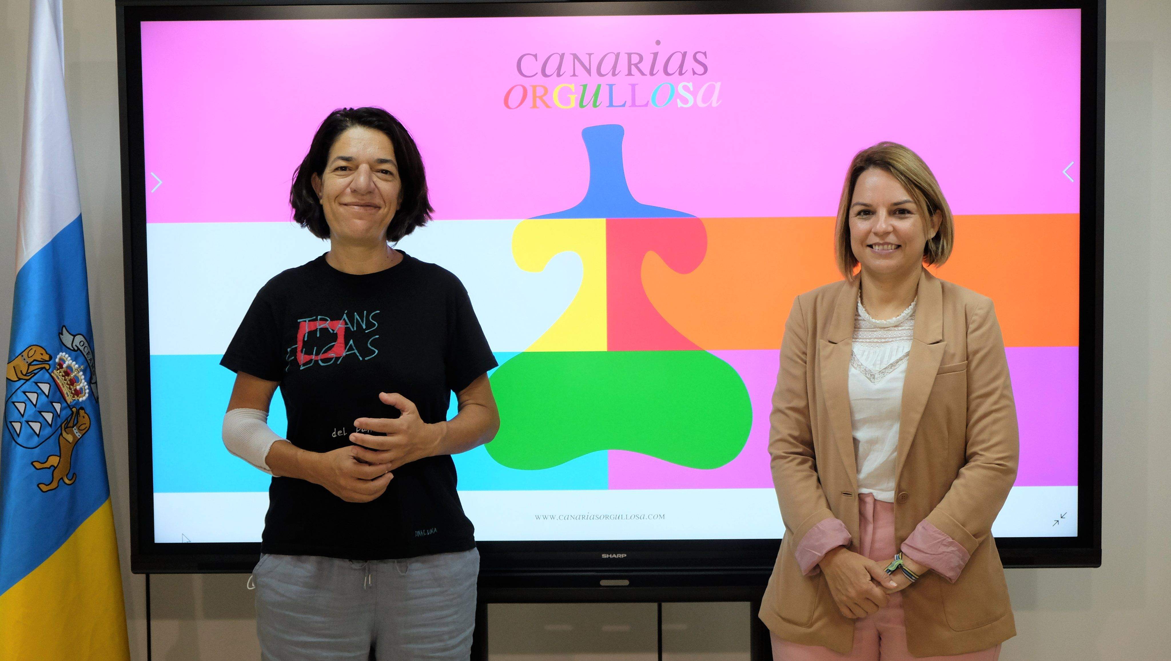 Sylvia Jaén, viceconsejera de Igualdad y Diversidad (izq.) y Noemí Santana, consejera de la misma administración (der.)./ GobCan