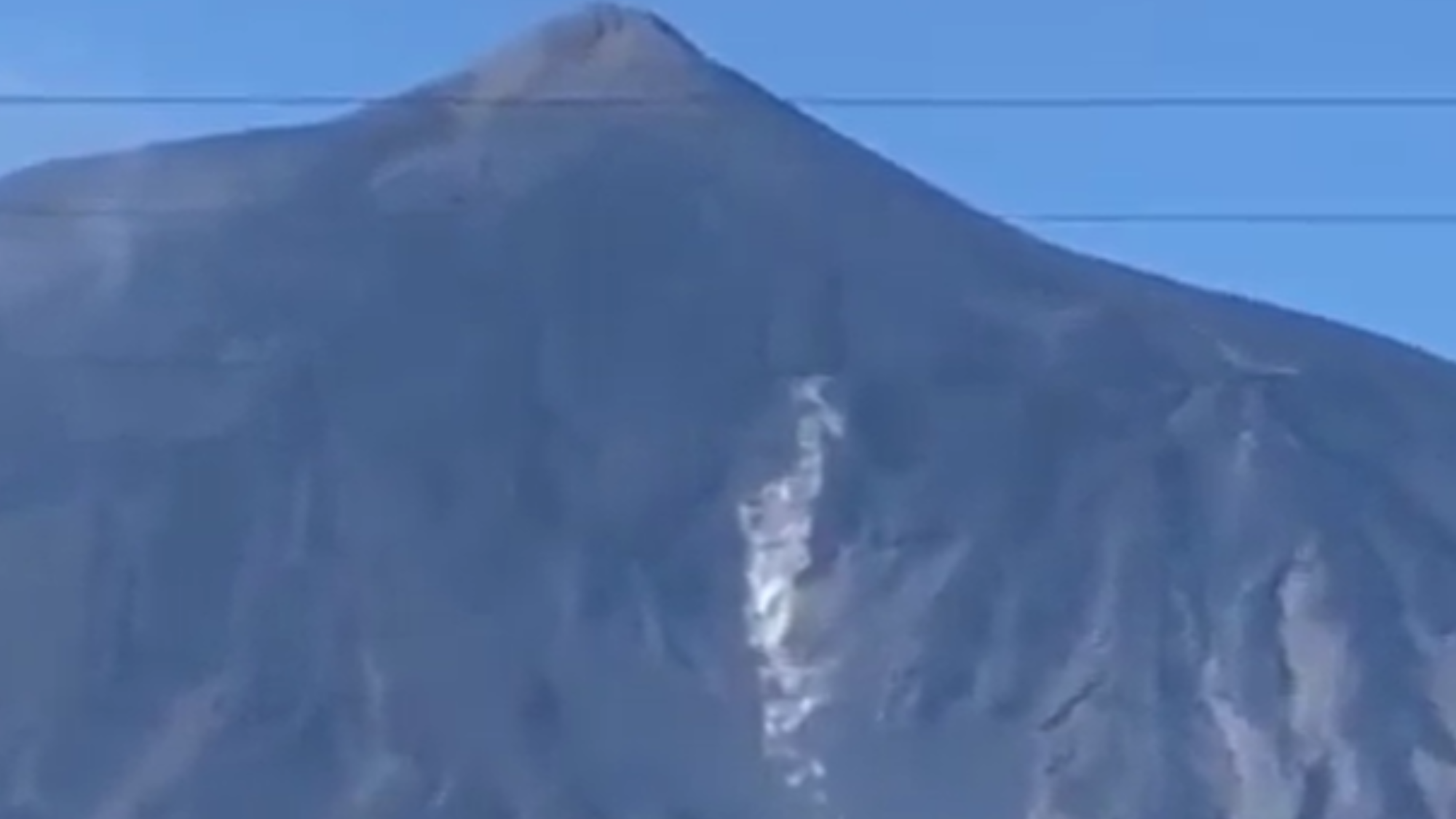 Derrumbe en el Teide. / Twitter de Ithaiza Domínguez