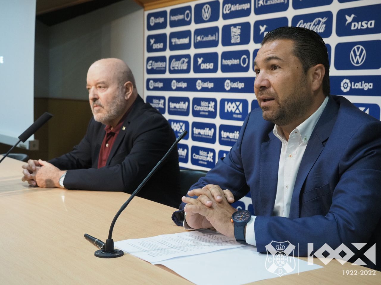 En la comparecencia del presidente y el director deportivo del CD Tenerife se ha reafirmado la confianza en Luis Miguel Ramis./ CDT