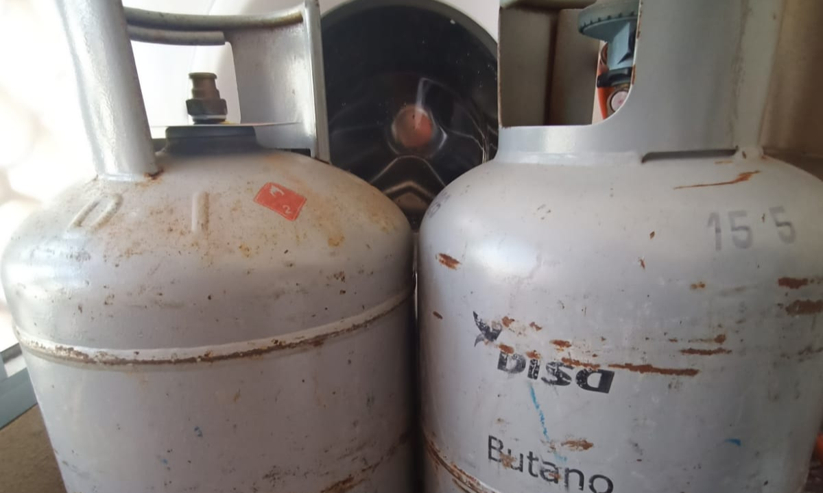 Imagen de dos bombonas de butano. / Alba Marichal (AH) 