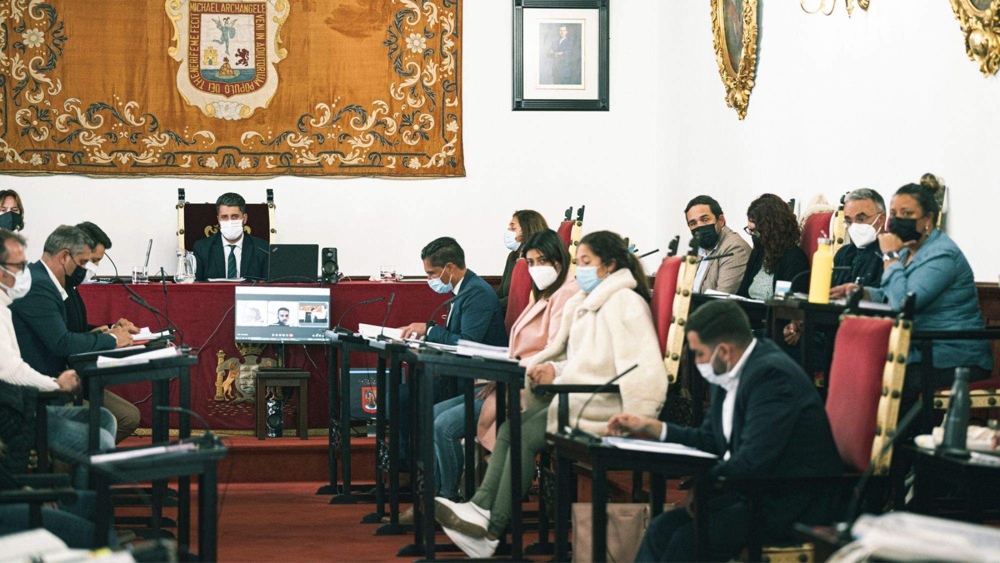 Pleno del Ayuntamiento de La Laguna. / Cedida