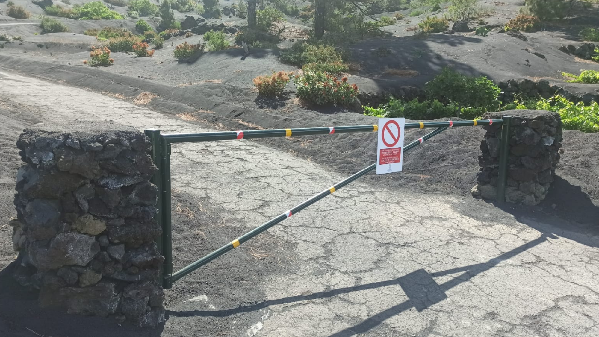Restricciones para la entrada en la zona afectada por la erupción del volcán. / Cedida