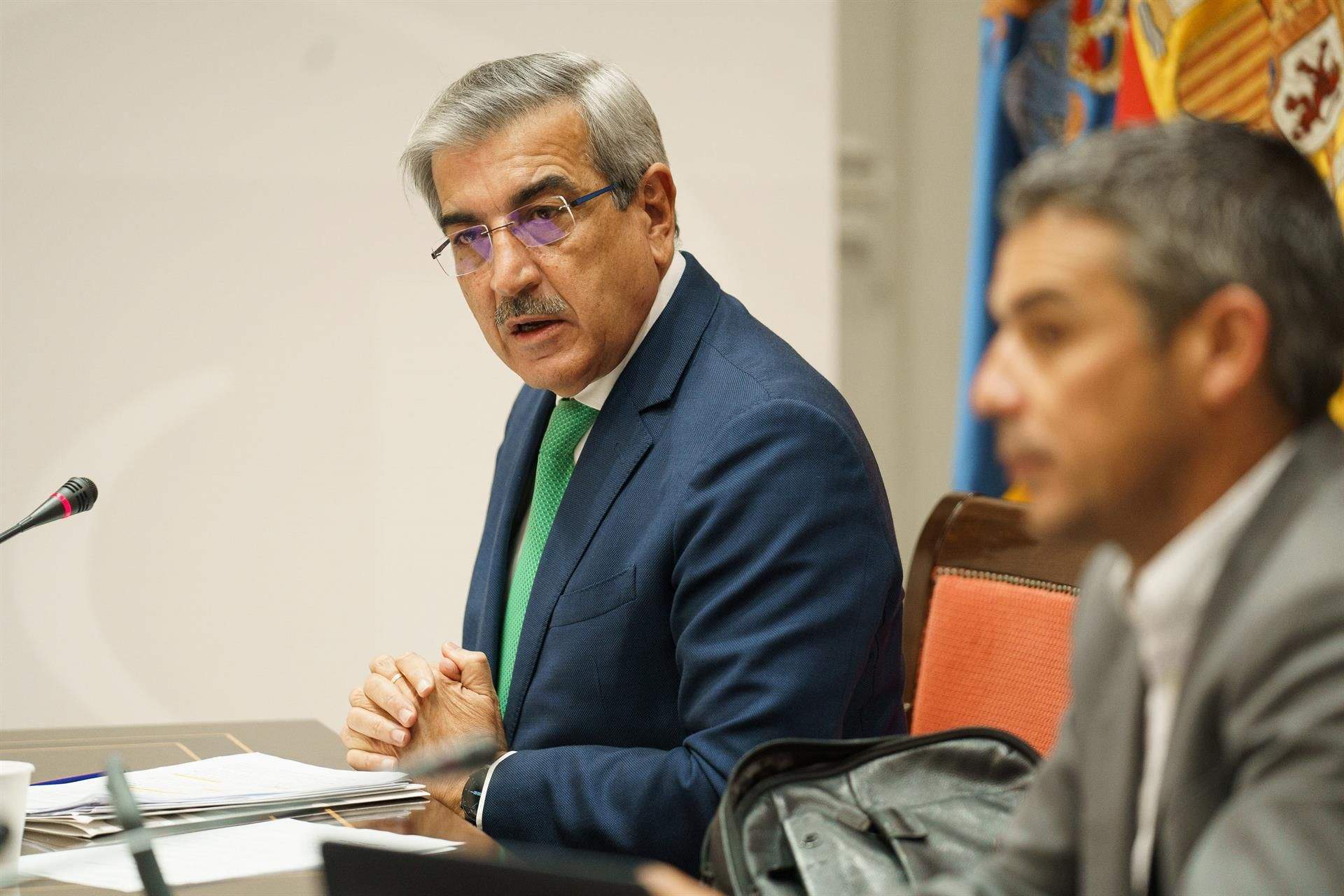 Román Rodríguez, vicepresidente y consejero de Hacienda de la ejecutiva regional. / EFE/Ramón de la Rocha