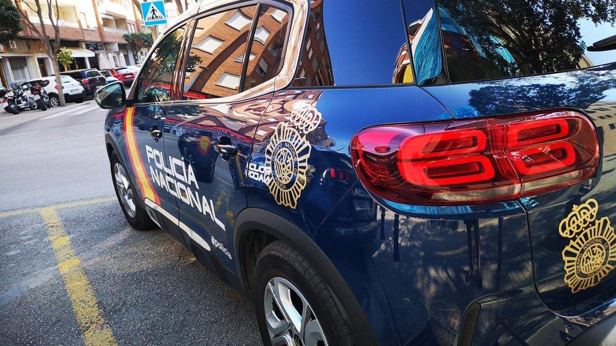 Un coche patrulla de la Policía Nacional./ Twitter Policía Nacional