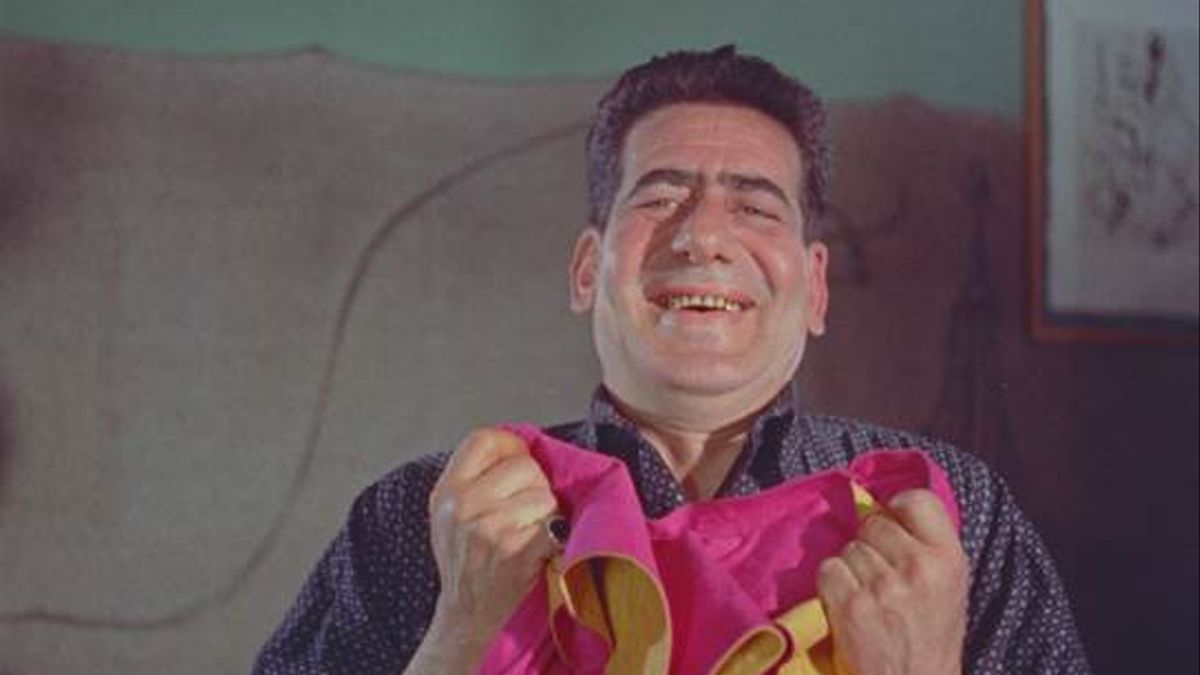 Fotograma de Óscar Domínguez en el documental, "Chez les Montparnos"./