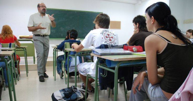 Una clase de secundaria en un instituto./ Archivo