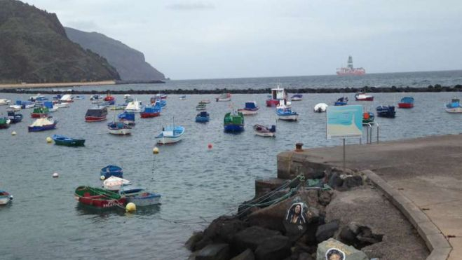 Embarcaciones pesqueras en Las Teresitas, junto a la Cofradía de pescadores de San Andrés. / Cofradías Canarias