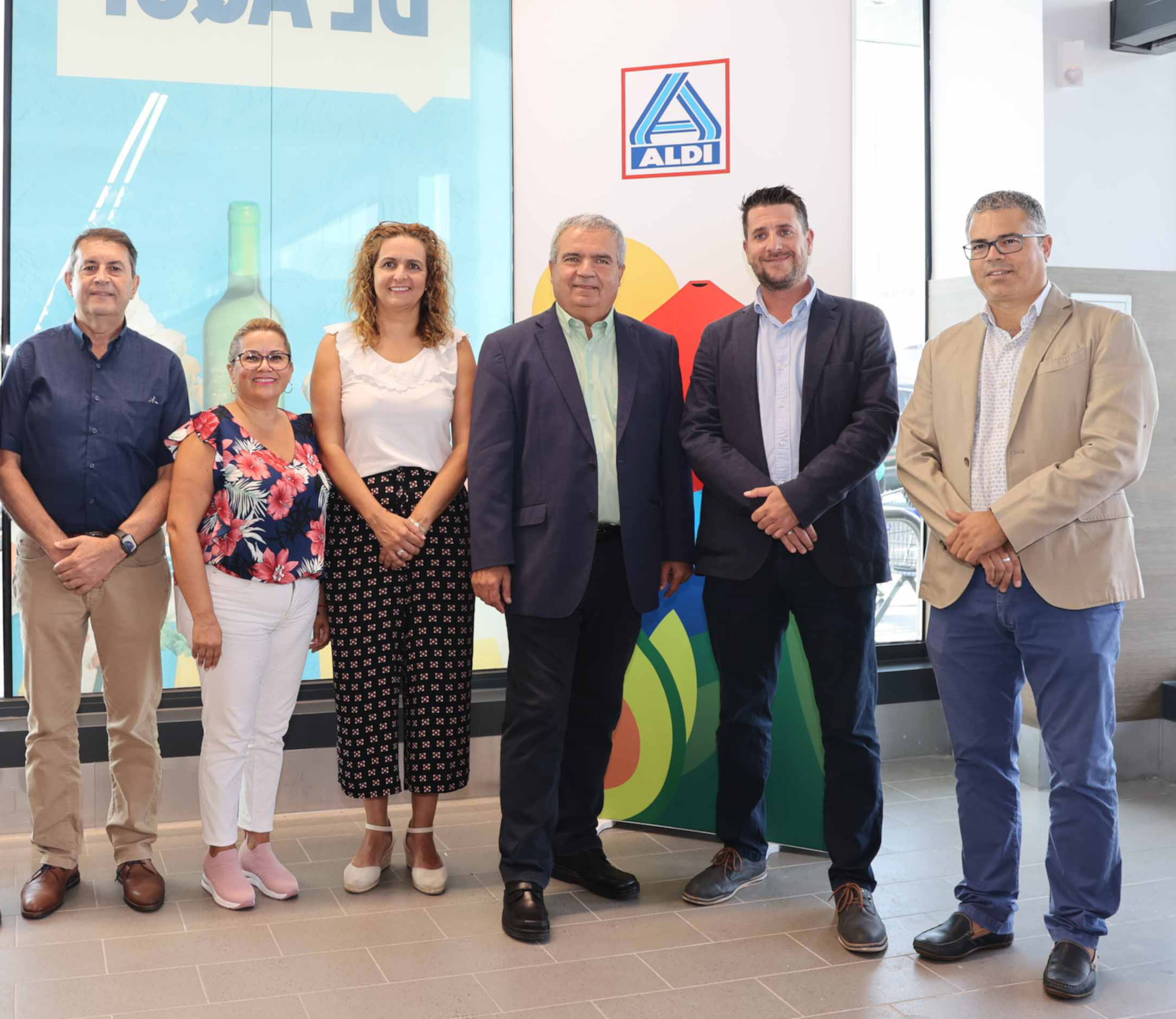 Antonio Manuel Rodríguez Gómez, Rosa Albina Ramos Cabello, María Pilar Méndez Martín, Arturo E. González Hernández, Agustín Estades y Lot García Delgado./ ALDI