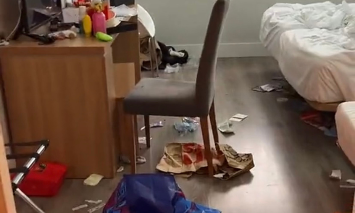 Imagen de una habitación tras la salida de los huéspedes: el día a día de las camareras de piso. / TikTok de susanamagallanesc