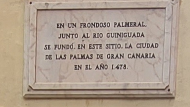 La placa queindica la antigüedad de la vivienda. Atlántico Hoy