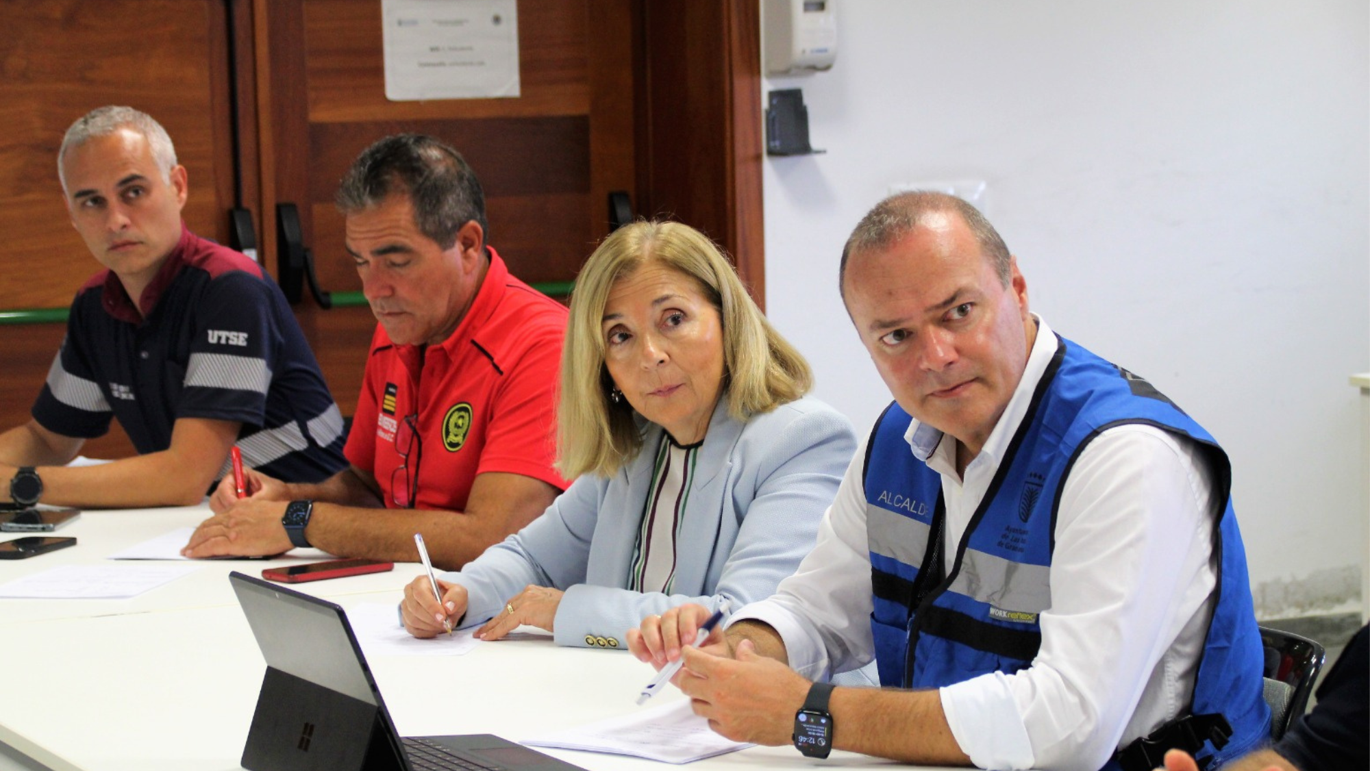 Hidalgo en el Puesto de Mando Avanzado por el ciclón. / Ayuntamiento de Las Palmas de Gran Canaria